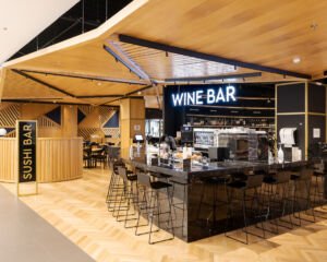 Wine Bar & Sushi </br>Empório Santa Maria </br>Morumbi Shopping </br>São Paulo