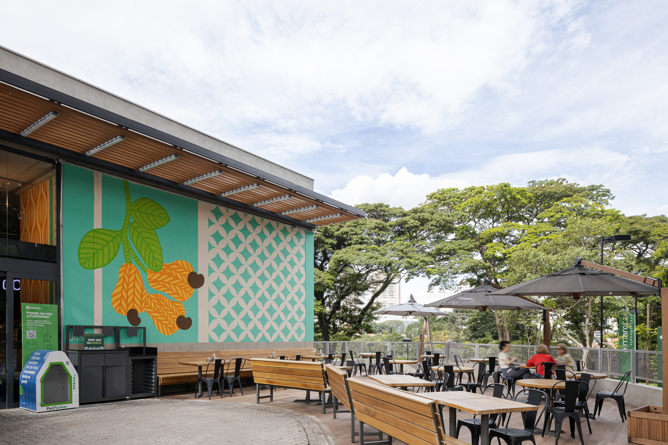 St Marche Supermercado, Av. Morumbi. Projetado executado pela espaçonovo arquitetura, empresa especializada em arquitetura de varejo, sediada em São Paulo.